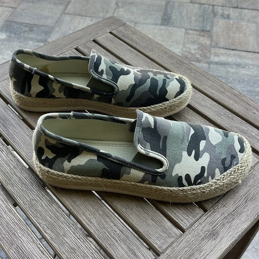 Esprit Nadine Camo Espadrille Slip On Flats Women's Size 8 Canvas Loafers